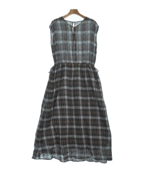 UHURU ชุดเดรส