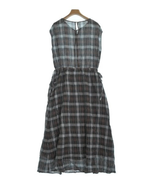 UHURU ชุดเดรส