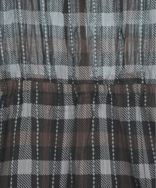 UHURU ชุดเดรส