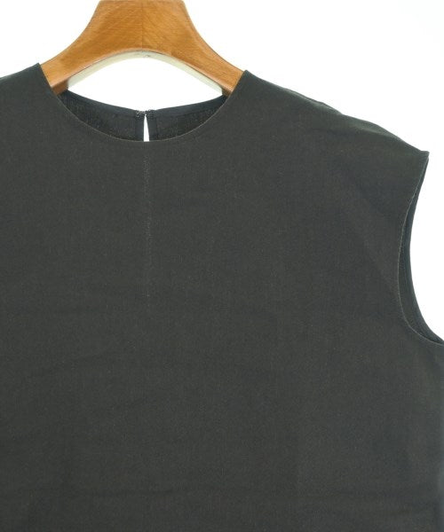 uncrave เสื้อสตรี