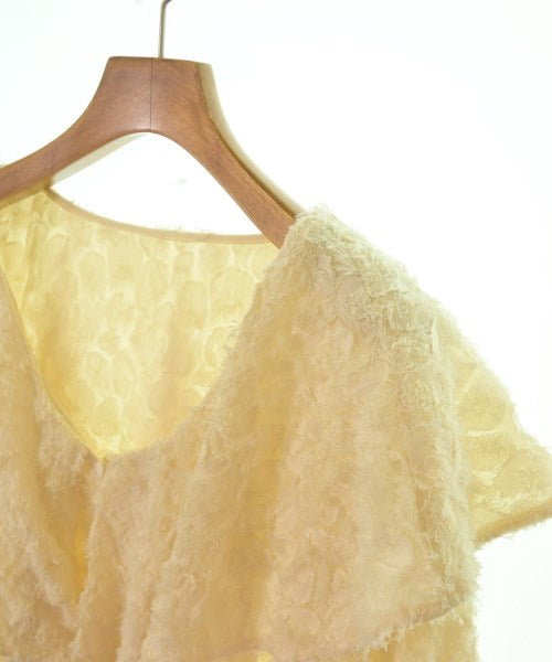 uncrave เสื้อสตรี