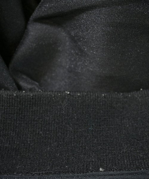 uncrave แจ็คเก็ตเบลาส์ อื่น