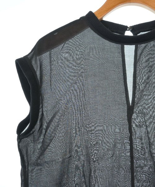 uncrave เสื้อสตรี