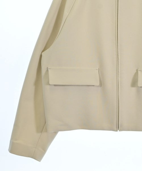 uncrave แจ็คเก็ตเบลาส์ อื่น