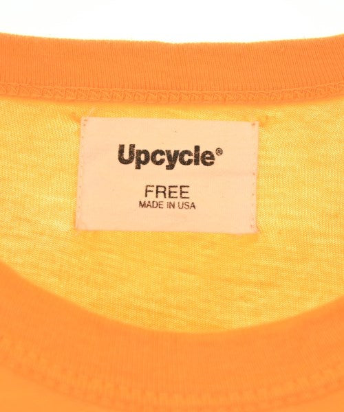Upcycle เสื้อยืด/เสื้อท็อปส์