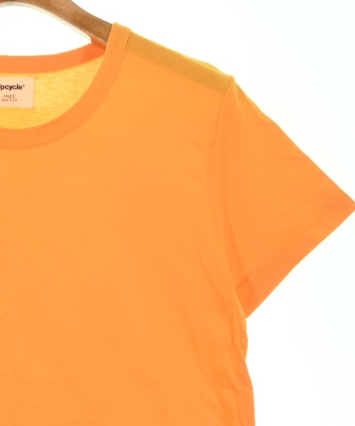 Upcycle เสื้อยืด/เสื้อท็อปส์