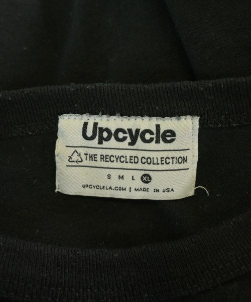 Upcycle เสื้อยืด/เสื้อท็อปส์