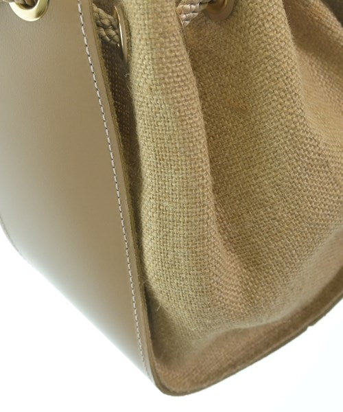 vice versa กระเป๋าสะพาย