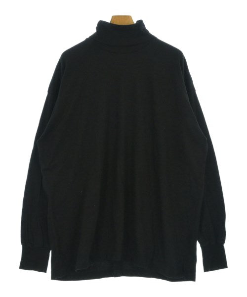 Kumeseni เสื้อยืด/เสื้อท็อปส์