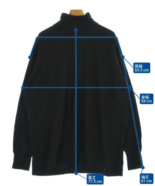 Kumeseni เสื้อยืด/เสื้อท็อปส์