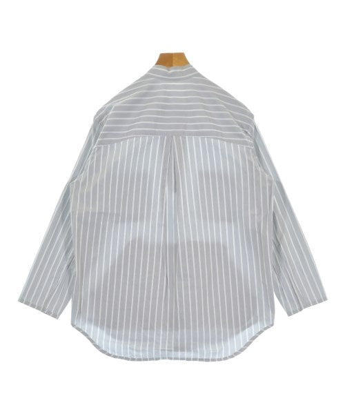 (La) Fabrique en ... เสื้อลำลอง