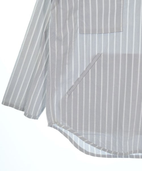 (La) Fabrique en ... เสื้อลำลอง