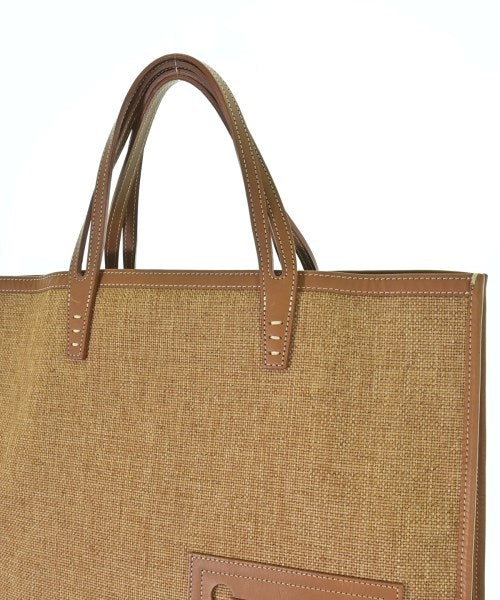 A VACATION กระเป๋าถือขนาดใหญ่