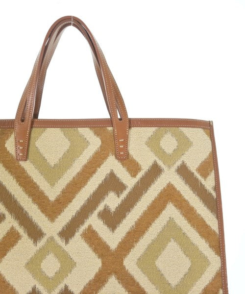 A VACATION กระเป๋าถือขนาดใหญ่