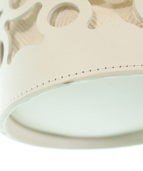 A VACATION กระเป๋าถือ