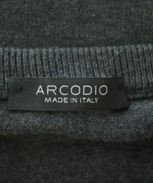 ARCODIO เสื้อกันหนาว