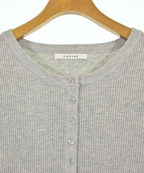 CADUNE เสื้อกันหนาว
