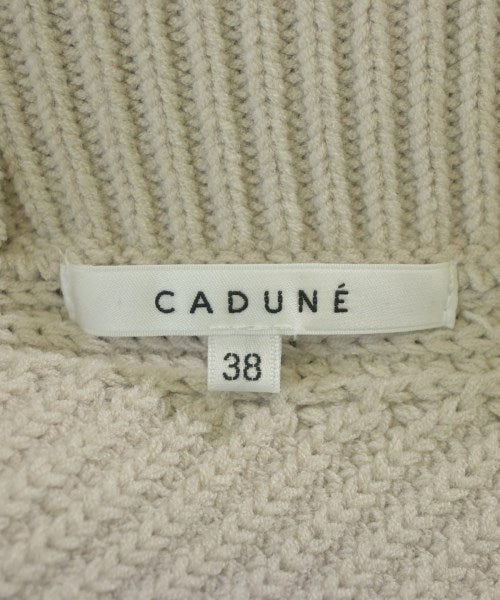 CADUNE เสื้อกั๊ก