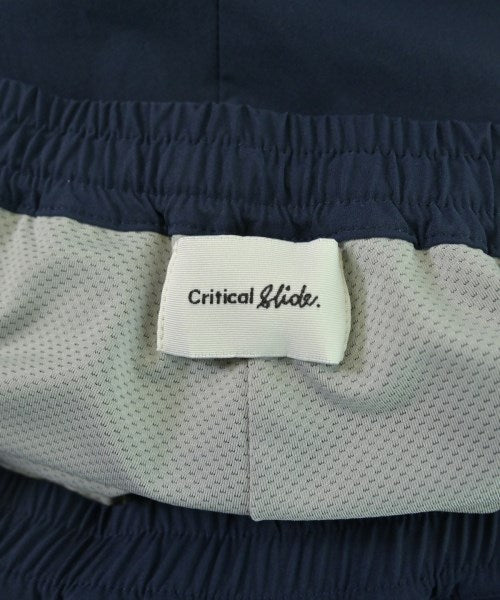 Critical slide. กางเกง อื่น