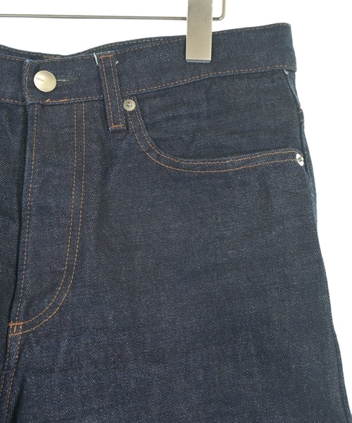 FOLLOW ยีนส์