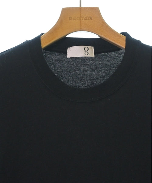 g. เสื้อยืด/เสื้อท็อปส์