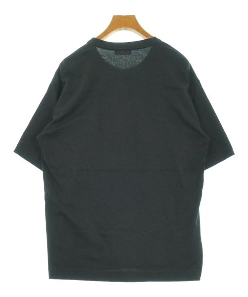 g. เสื้อยืด/เสื้อท็อปส์