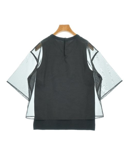 g. เสื้อยืด/เสื้อท็อปส์