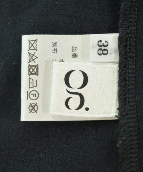 g. เสื้อยืด/เสื้อท็อปส์