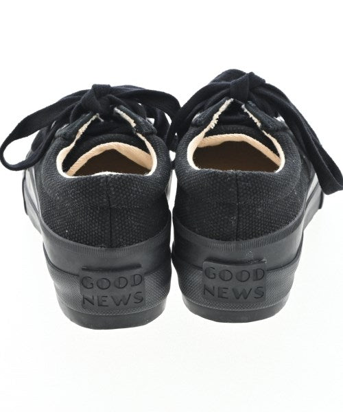 GOOD NEWS รองเท้าผ้าใบ
