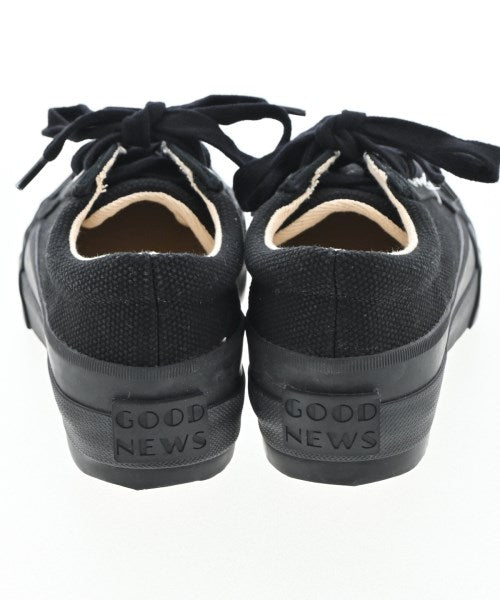 GOOD NEWS รองเท้าผ้าใบ