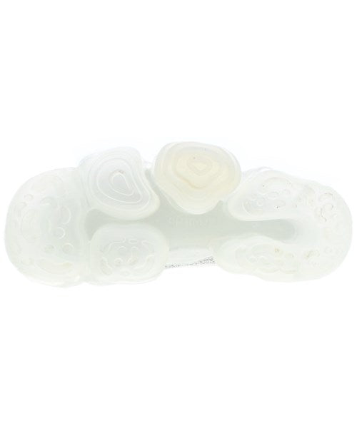 grounds รองเท้าผ้าใบ