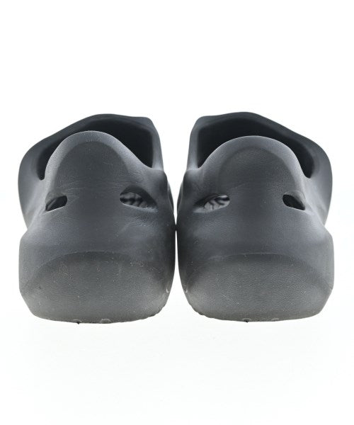 grounds รองเท้า อื่น