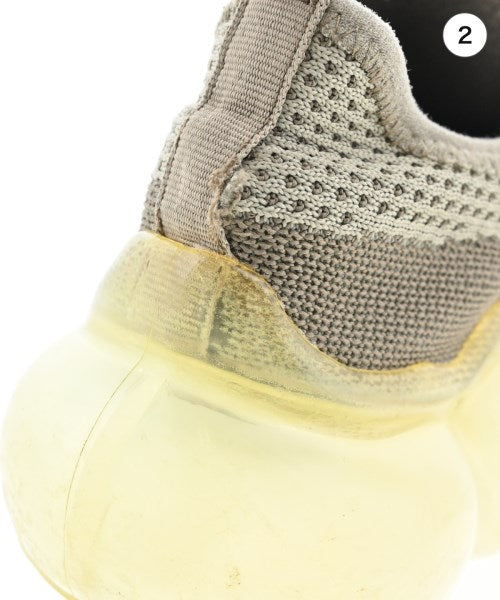 grounds รองเท้าผ้าใบ