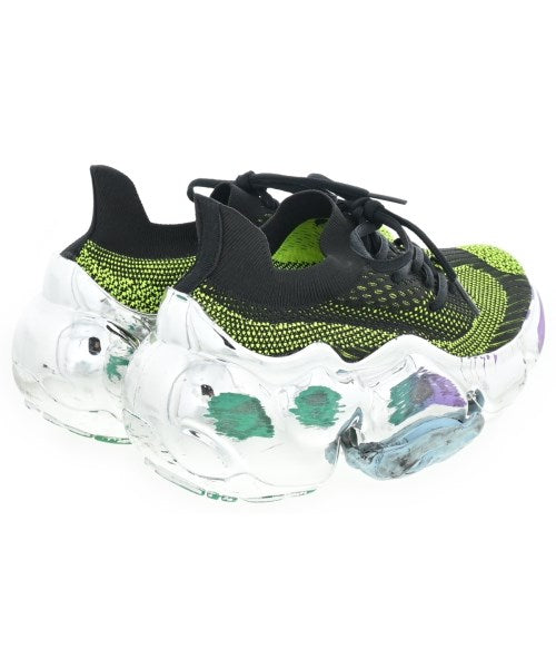 grounds รองเท้าผ้าใบ