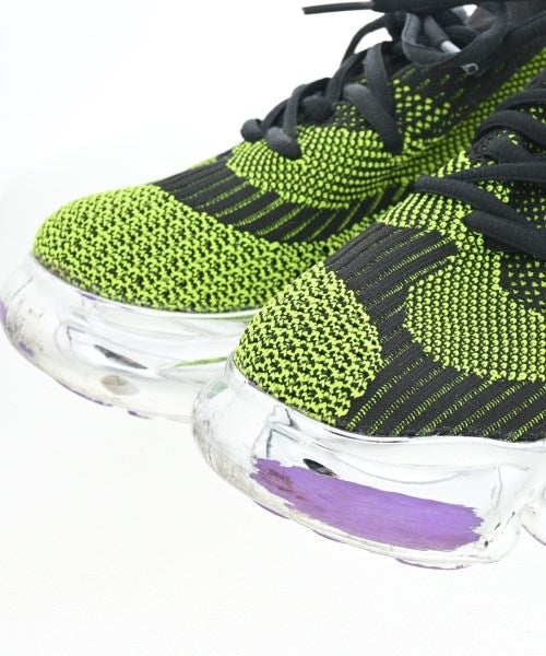 grounds รองเท้าผ้าใบ