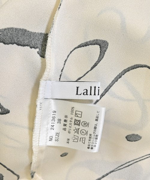 Lallia Mu เสื้อสตรี