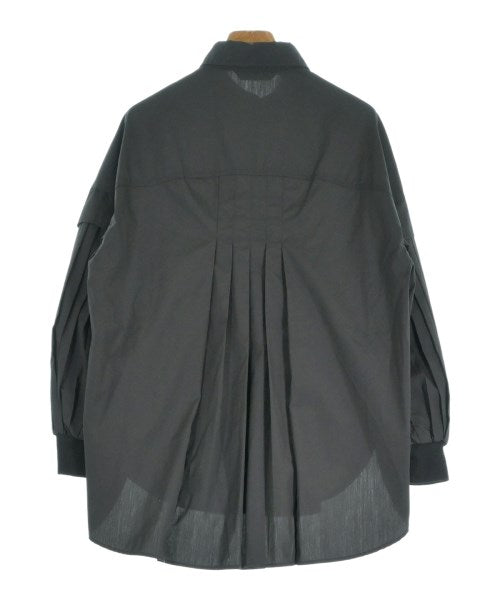Lallia Mu เสื้อลำลอง