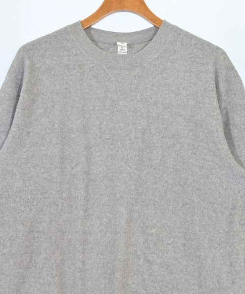 mocT เสื้อยืด/เสื้อท็อปส์