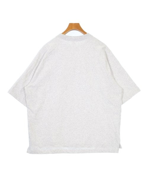 mocT เสื้อยืด/เสื้อท็อปส์