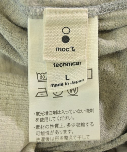 mocT เสื้อยืด/เสื้อท็อปส์