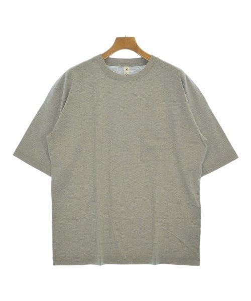 mocT เสื้อยืด/เสื้อท็อปส์