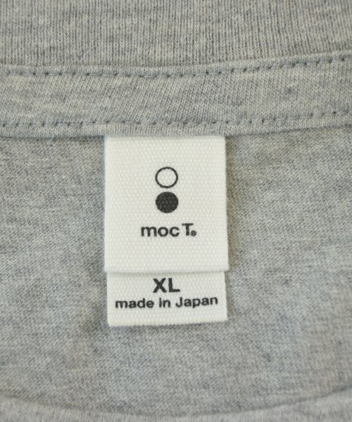mocT เสื้อยืด/เสื้อท็อปส์