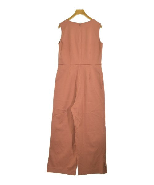 Utilism ชุดเอี๊ยม/เสื้อคลุมหลวมๆ/จั๊มสูท