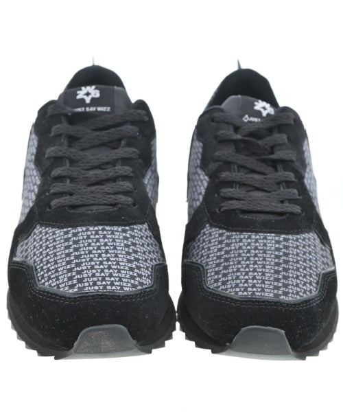 W6YZ JUST SAY WIZZ รองเท้าผ้าใบ