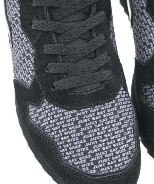 W6YZ JUST SAY WIZZ รองเท้าผ้าใบ