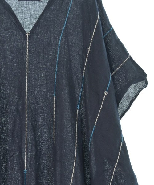 LA LISTE TUNISIENNE ชุดเดรส