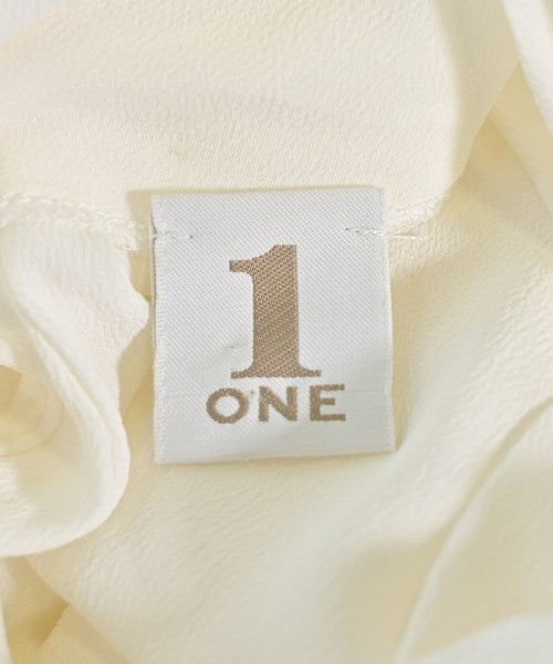 1 ONE เสื้อสตรี