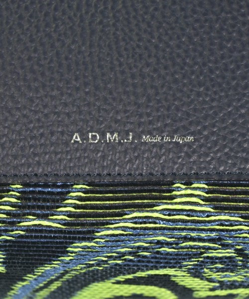 A.D.M.J กระเป๋าถือขนาดใหญ่