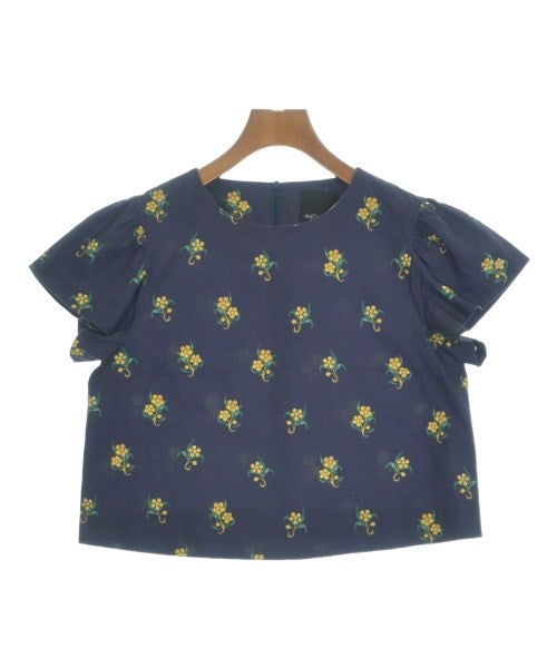 And Curtain Call เสื้อลำลอง