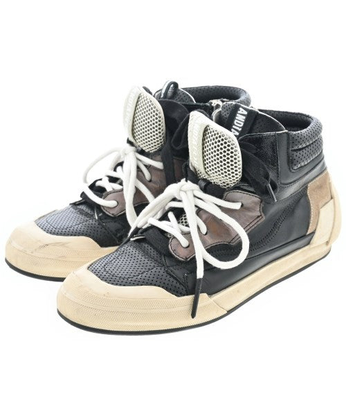 ANDIA FORA รองเท้าผ้าใบ